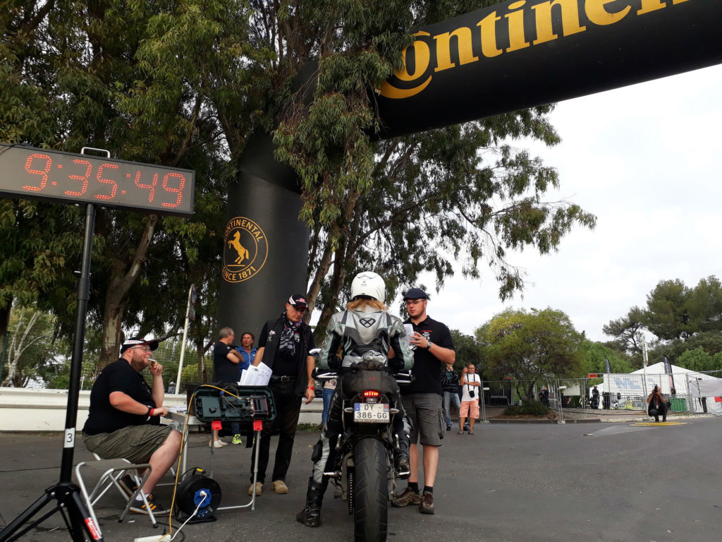 Stand Continental Moto Tour